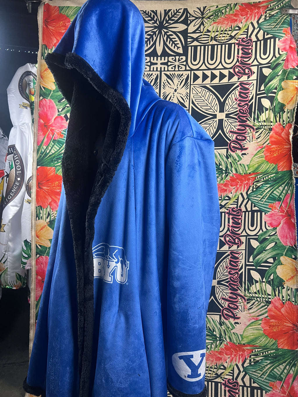 Royal Blue Cougar BYU Premium Sherpa Saketi