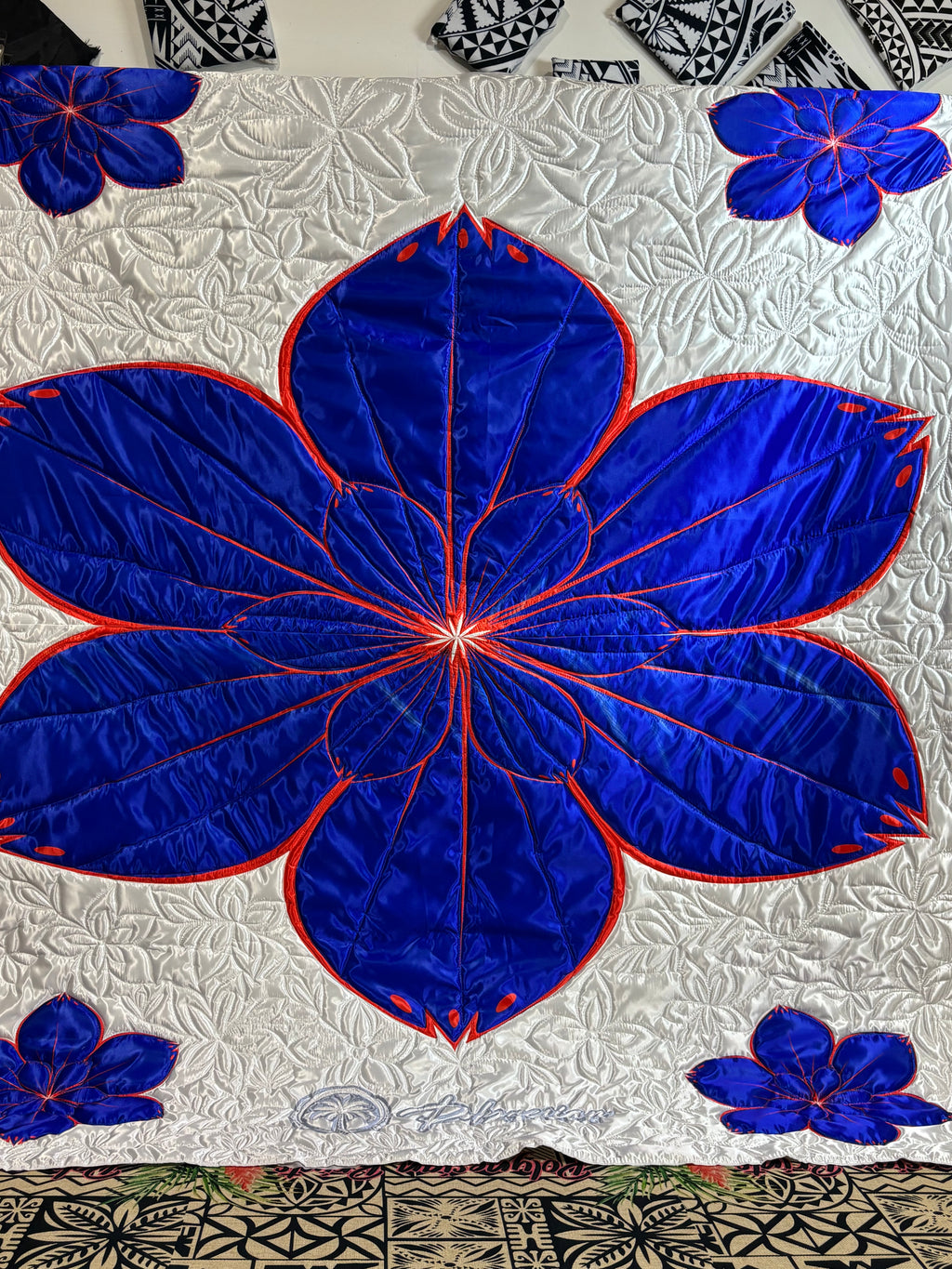 Blue/Red Hawaiian Quilt Monomono